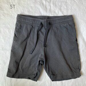 🪴5/$30 H&M 5T Toddler Girl Boy Casual Charcoal Grey Shorts Summer Beach